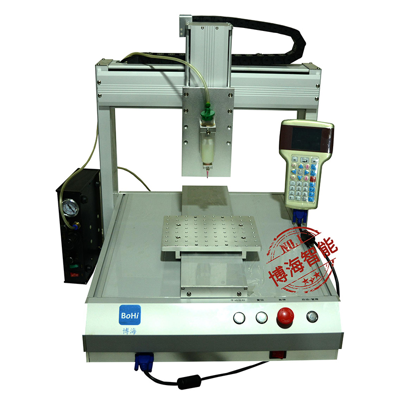 操作點(diǎn)膠機(jī)時(shí)需要注意哪些事項(xiàng)？